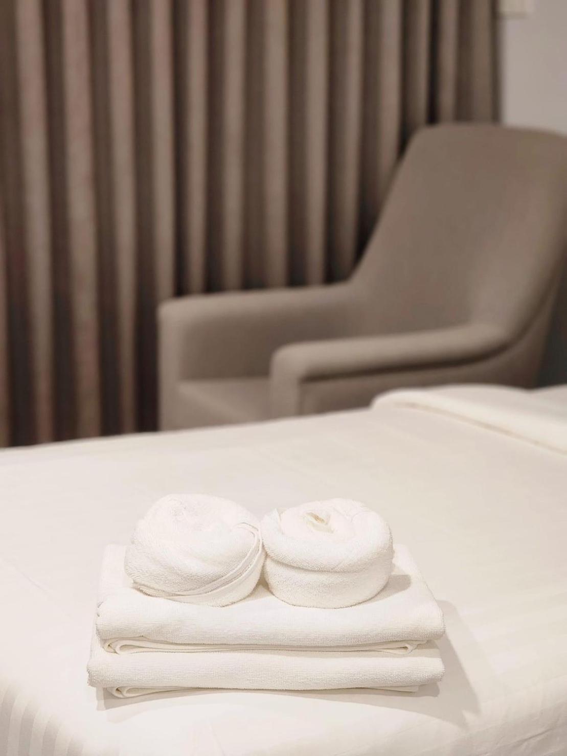 Nakara Hotel, Убон Ратчатани Екстериор снимка