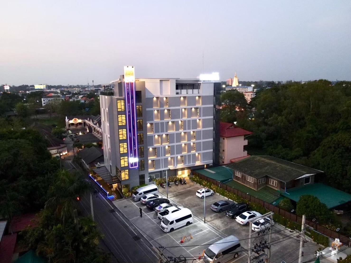 Nakara Hotel, Убон Ратчатани Екстериор снимка